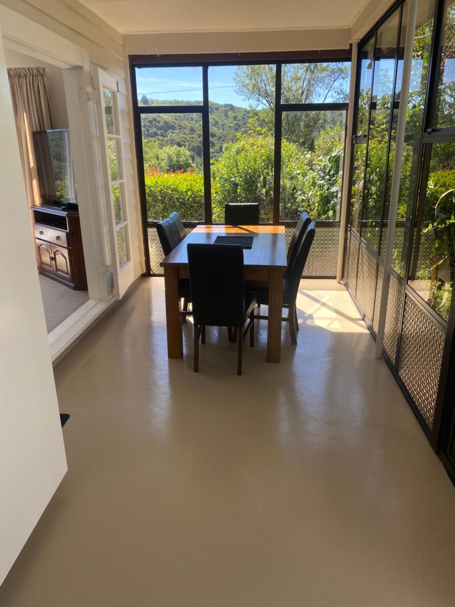Peaceful Picton Home Bagian luar foto