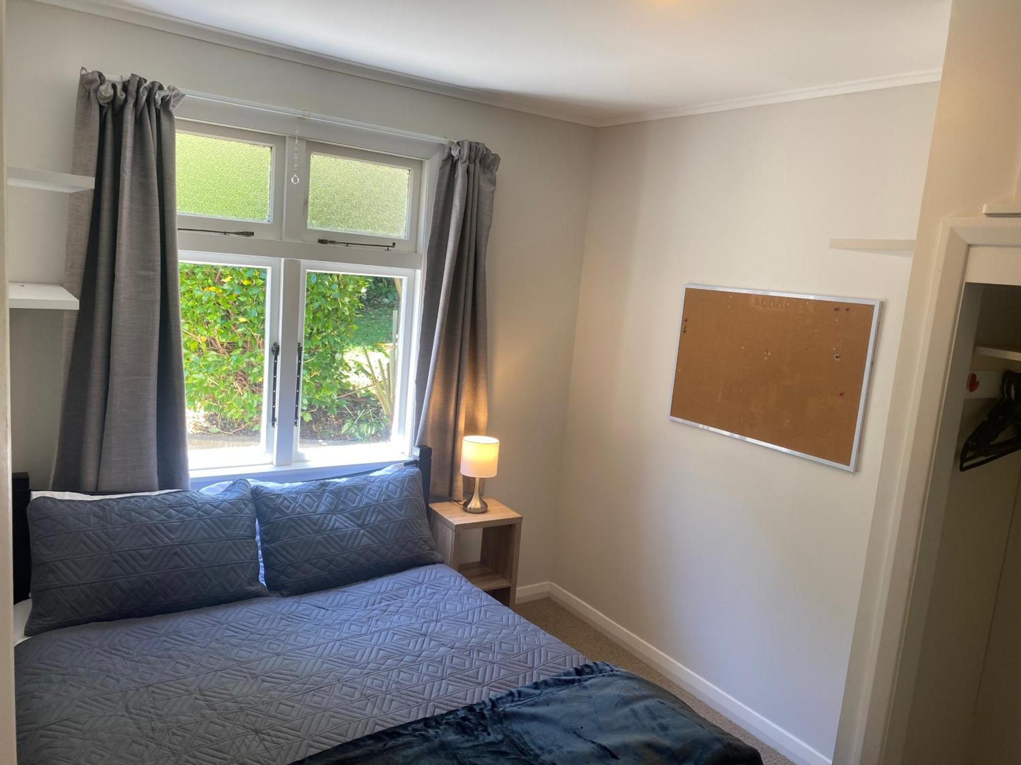 Peaceful Picton Home Bagian luar foto